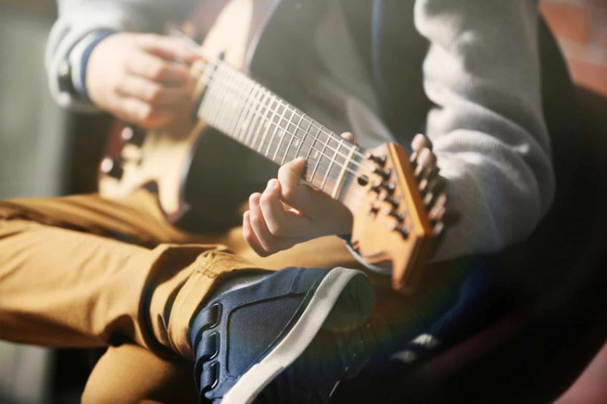 7 Best Electric Guitars For Small Hands In 2022 (Great Options)